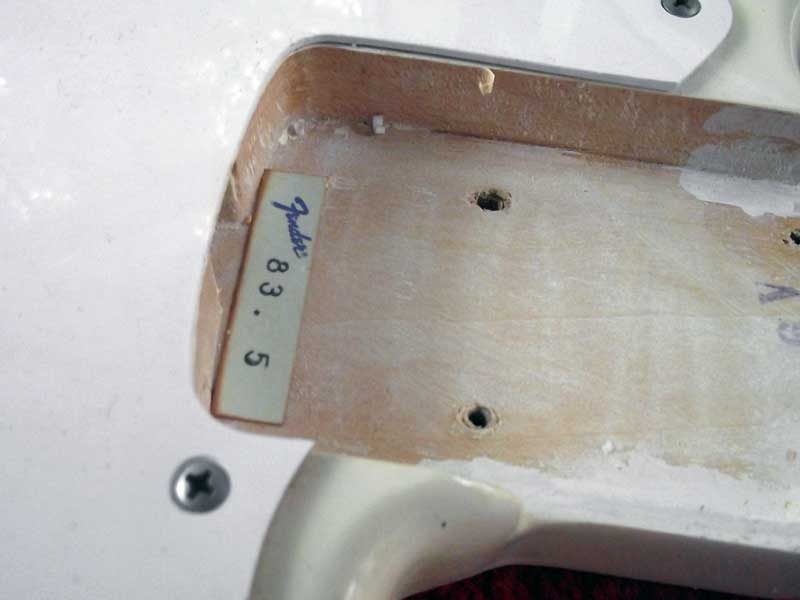 Squier JV Precision Bass neck shim